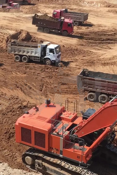 Ventes de camions automobiles de construction