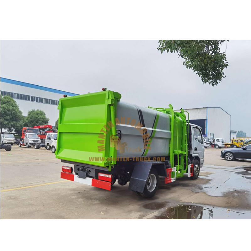 dual compartment garbage trucks