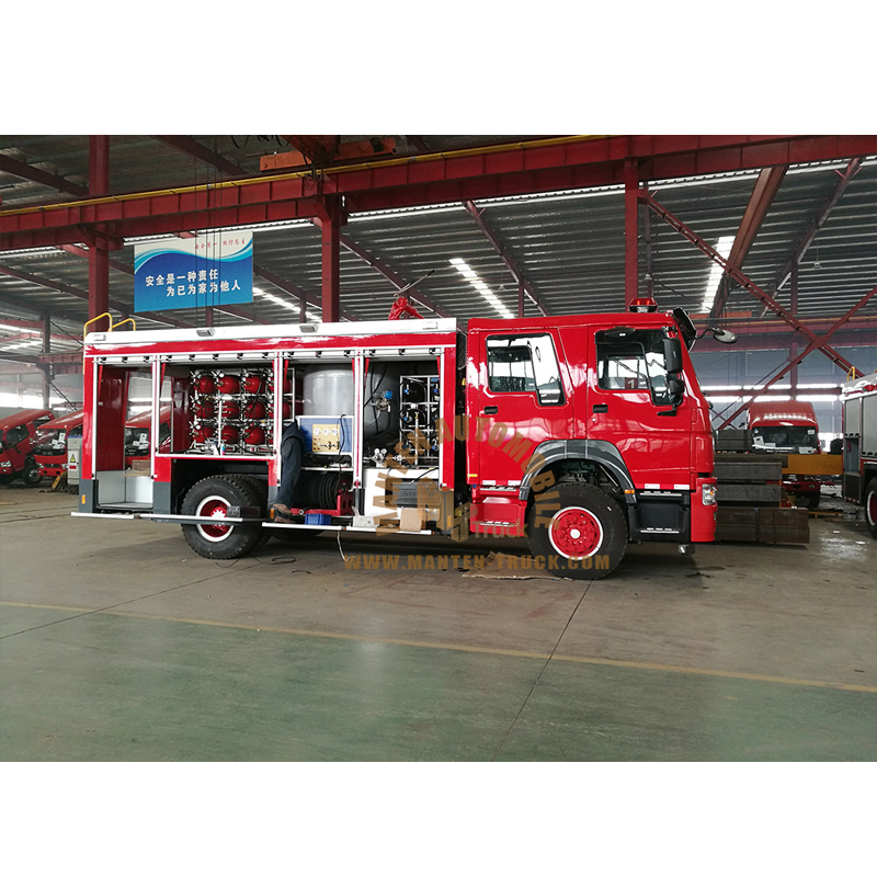 Atelier de camion d'incendie à poudre sèche