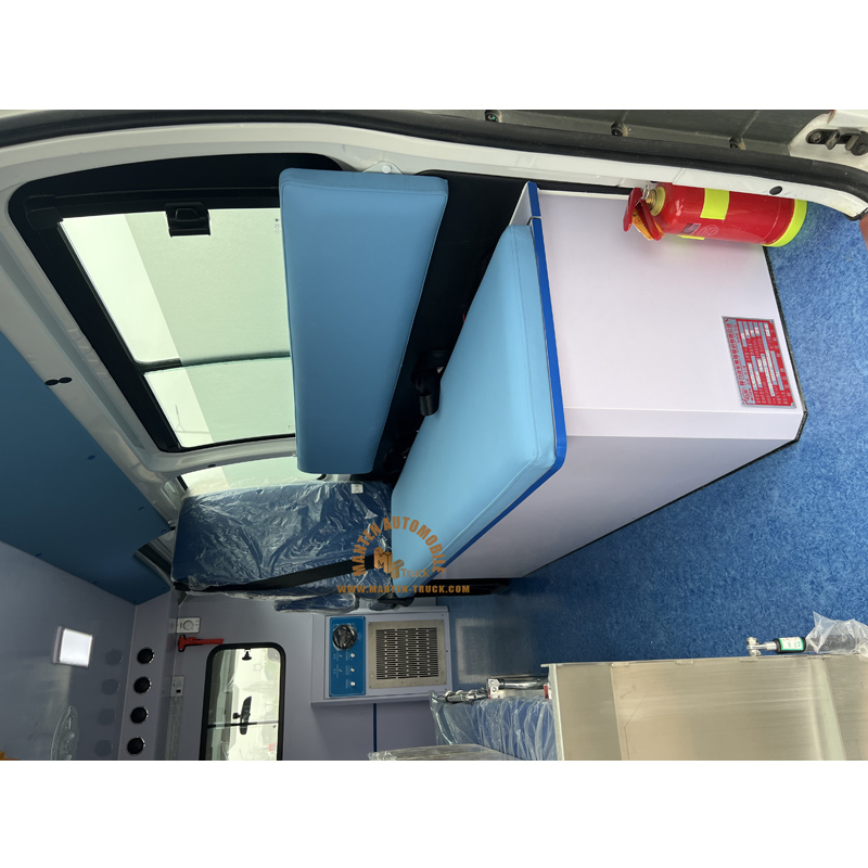 Équipement principal pour l'ambulance d'Icu (5)