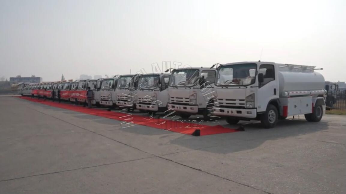 Exportation de camions de carburant vers l'Asie du Sud