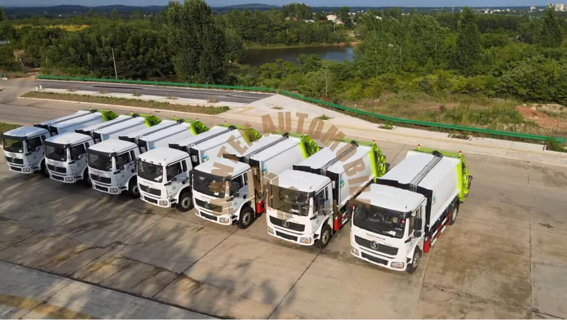Camion à ordures Shacman exporté vers l'Asie centrale